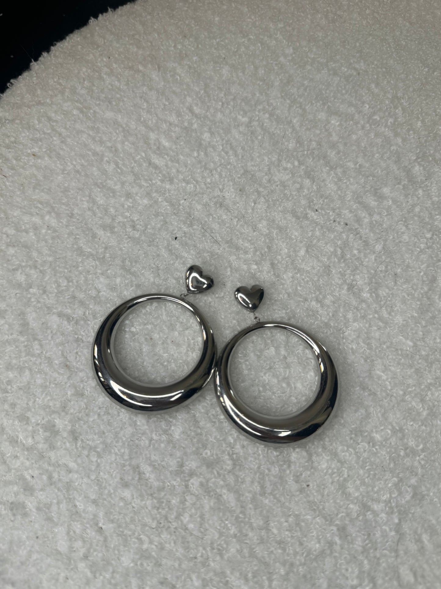 Heart hoops
