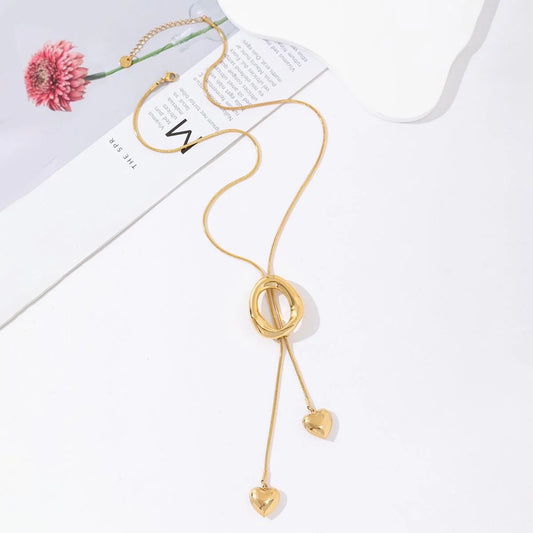 Pure necklace