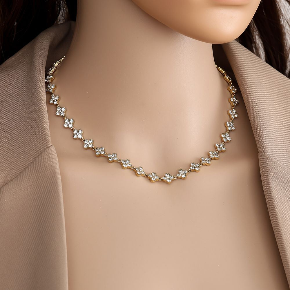 Clover necklace