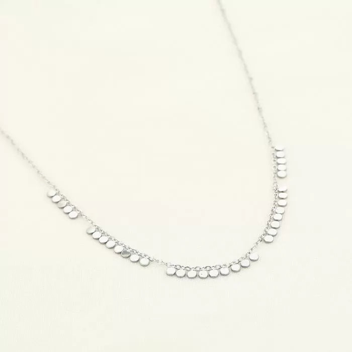 Circle day necklace