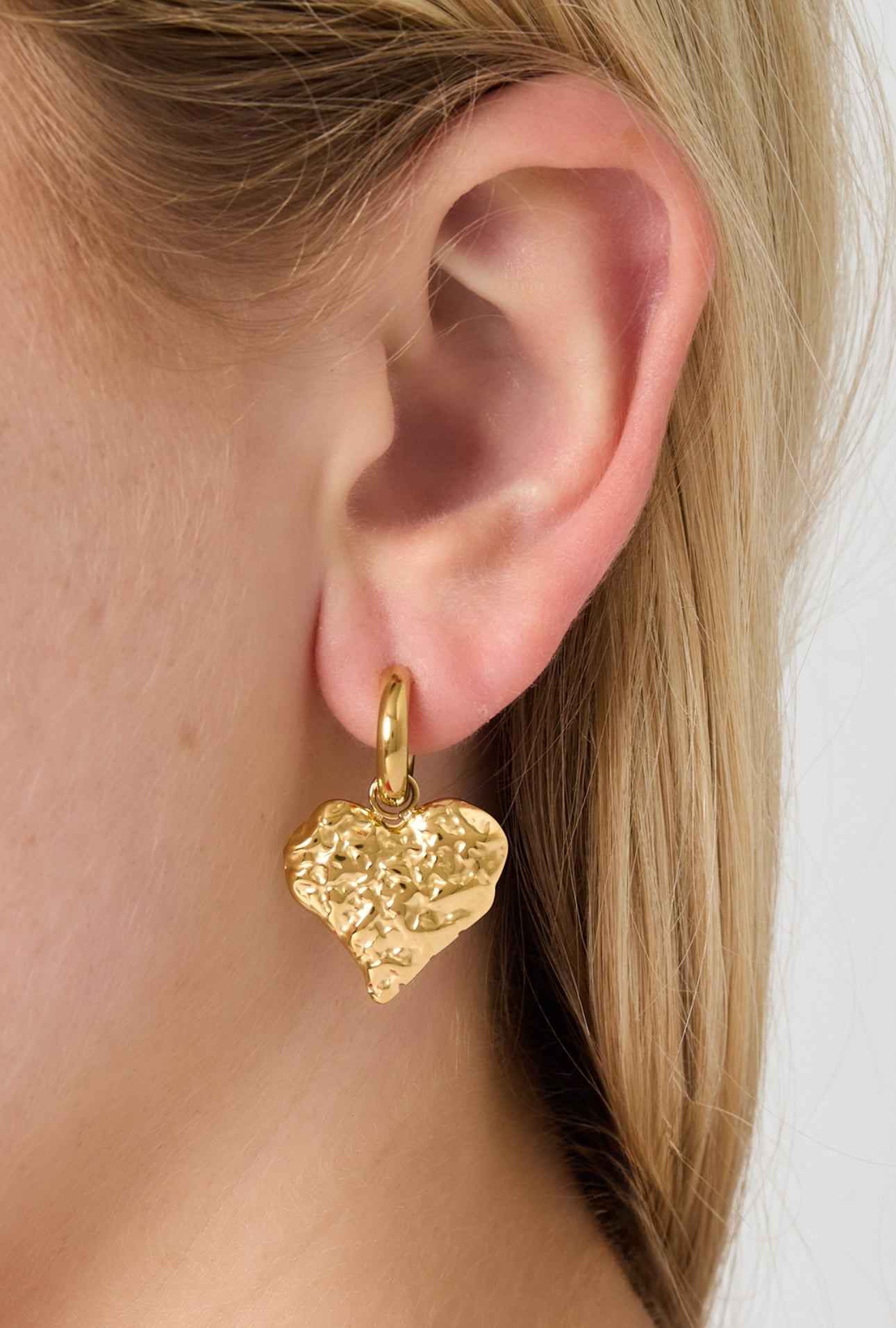 Textured heart earrings