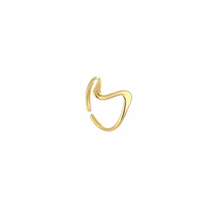 Tiny twist ring