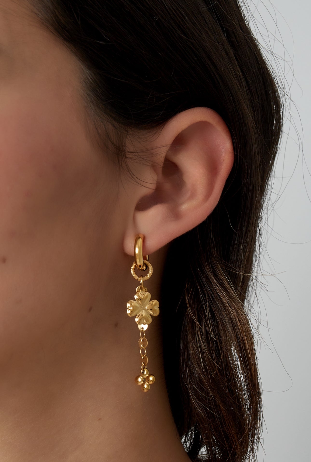 Pure earrings
