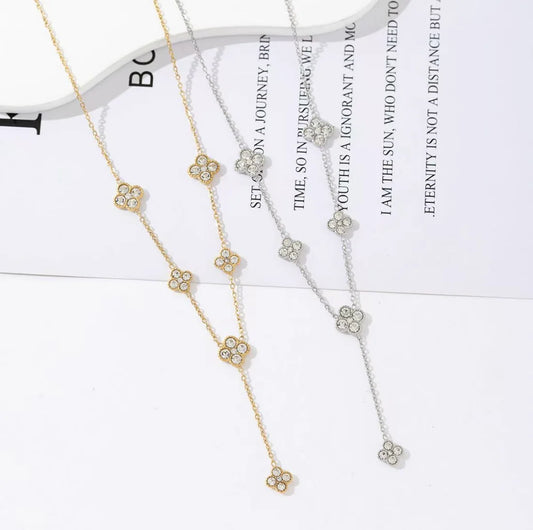 Clover Y necklace